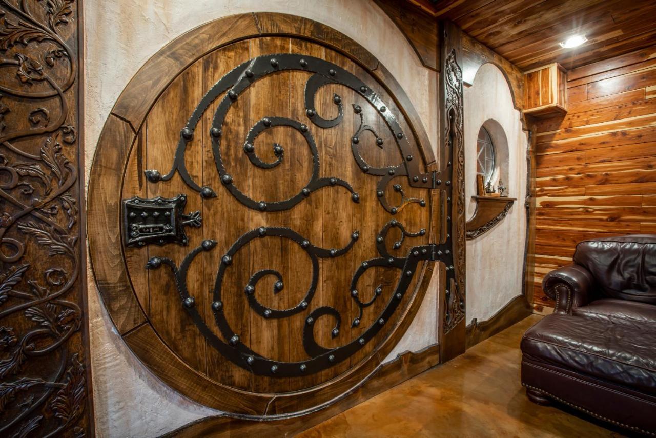 The Hobbit House, Fantasy Comes Home! Russellville Εξωτερικό φωτογραφία