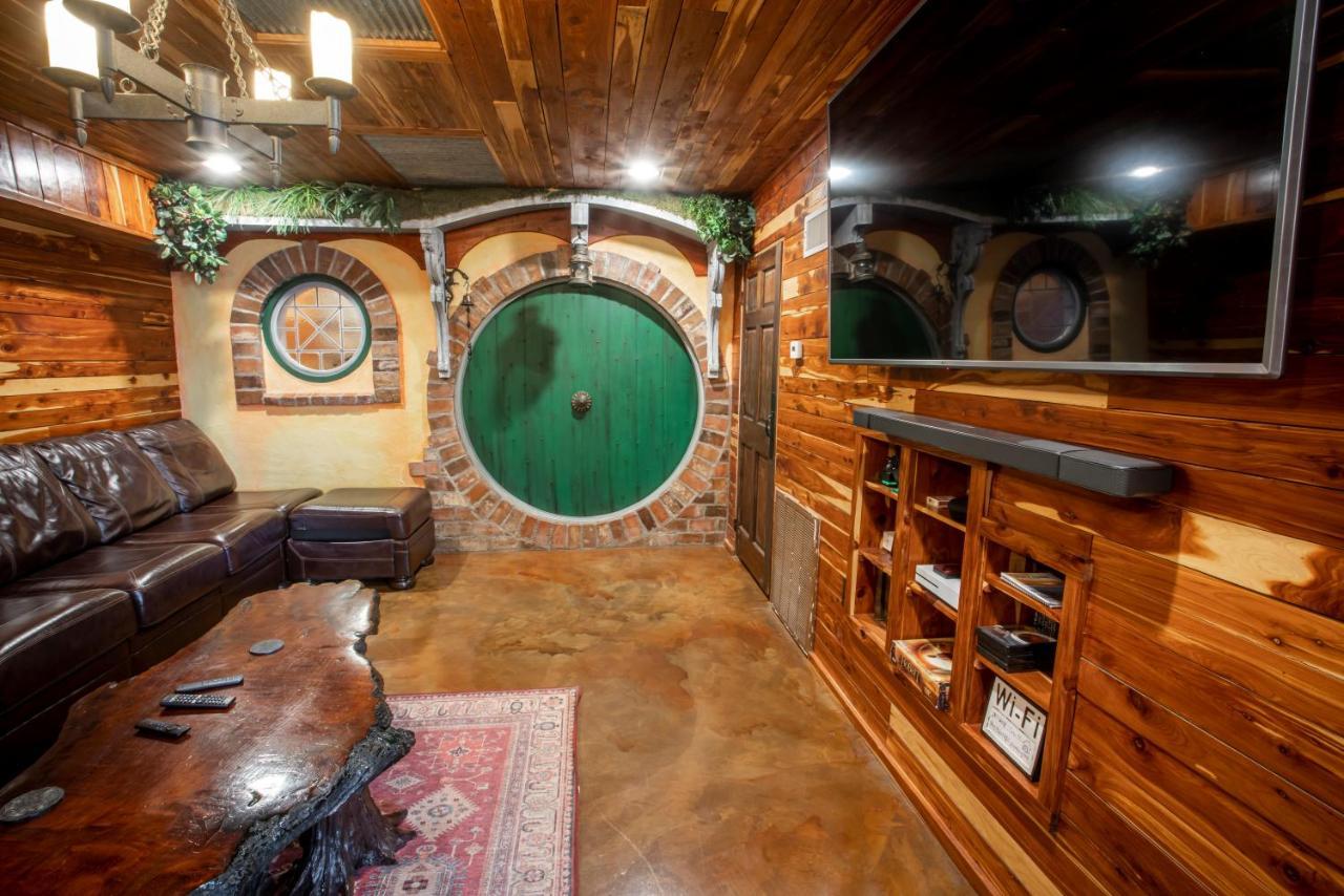The Hobbit House, Fantasy Comes Home! Russellville Εξωτερικό φωτογραφία